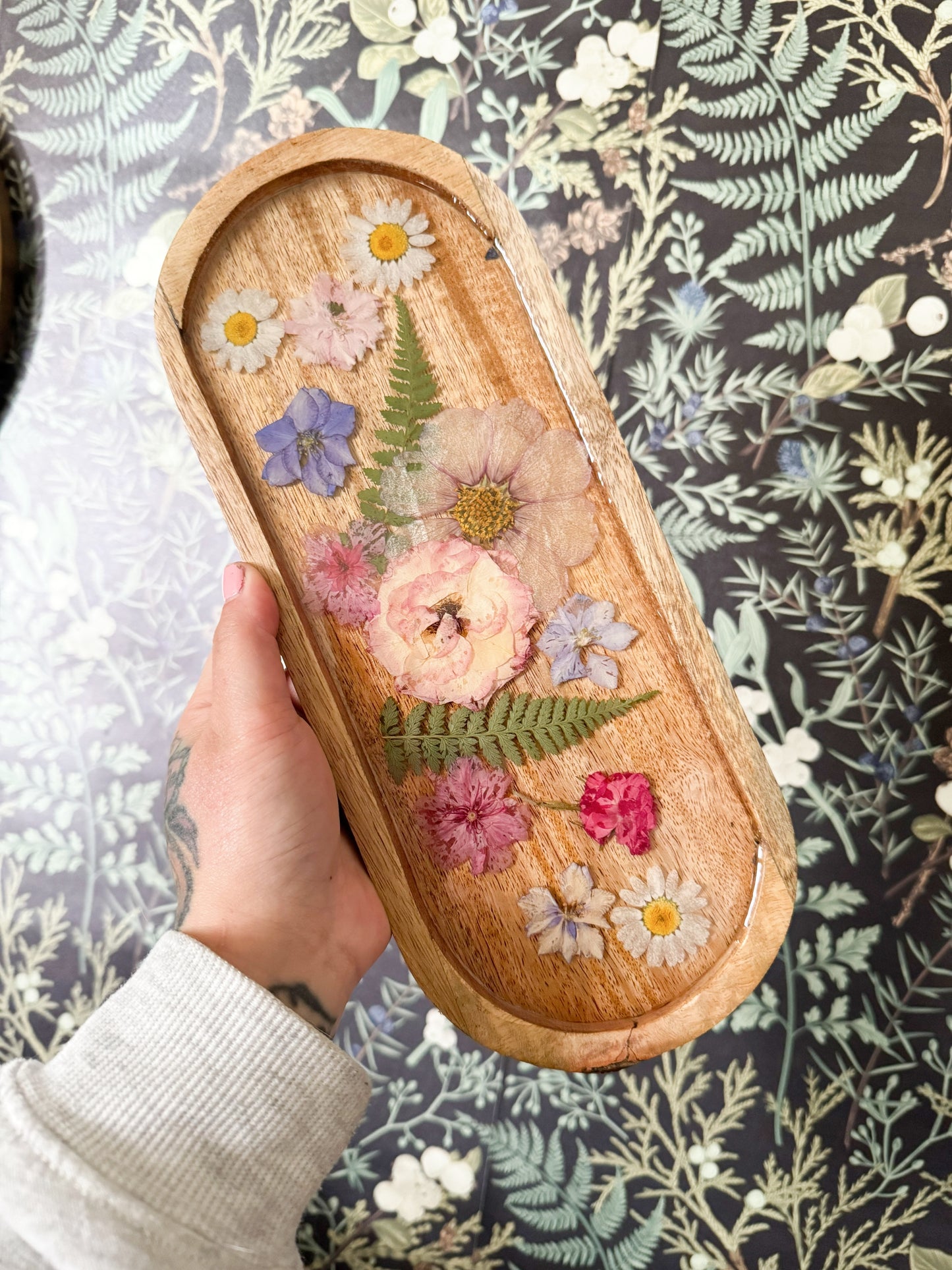 Dried Floral Wooden Resin Tray WORKSHOP